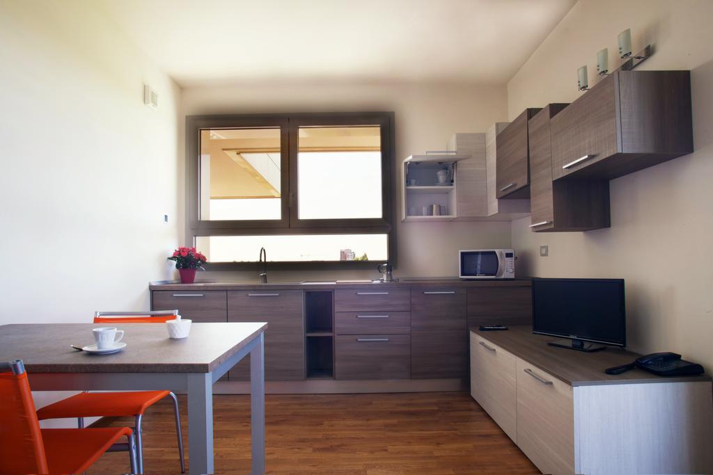 Residence Le Querce Cernusco Sul Naviglio Habitación foto
